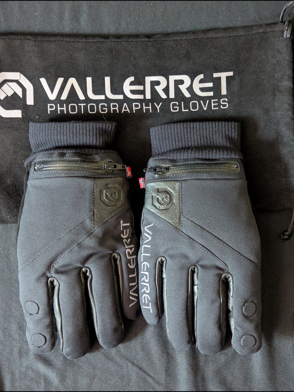 📤FINAL CALL - Sold Out Vallerret Tinden Magnetic Photography Winter Gloves - Picture 13 of 16